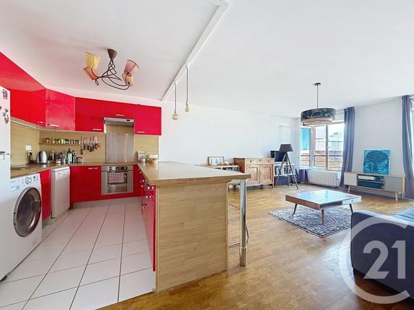 Appartement F4 à vendre  4 pièces - 84,20 m 2   NANTERRE  - 92