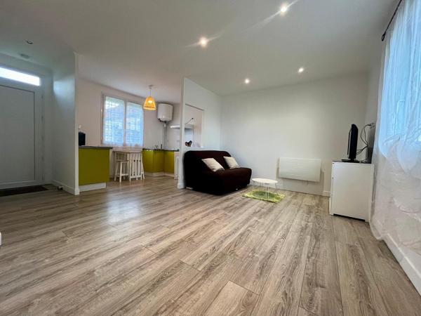 Maison 1 pièces de 28 m² à Saint sebastien sur loire
