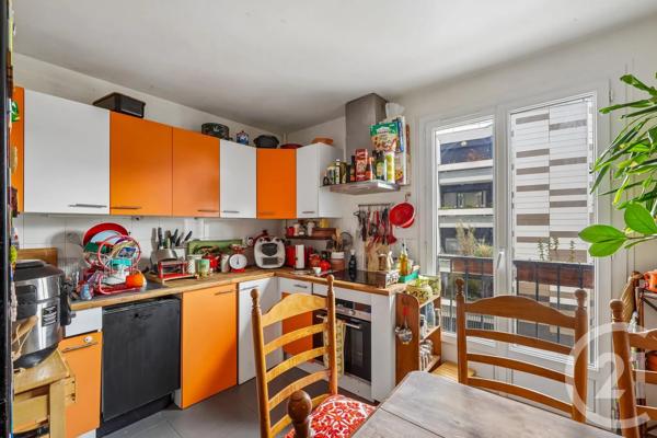 Appartement F3 à vendre  3 pièces - 62,98 m 2   PARIS  - 75020