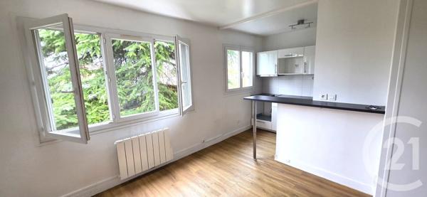 Appartement F2 à vendre  2 pièces - 36,68 m 2   ST MAUR DES FOSSES  - 94