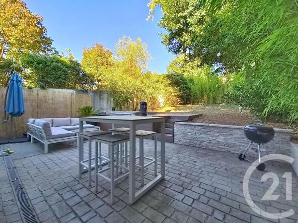 Maison à vendre  7 pièces - 200 m 2   CHAMPIGNY SUR MARNE  - 94