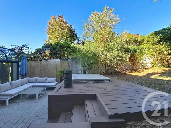 Maison à vendre  7 pièces - 200 m 2   CHAMPIGNY SUR MARNE  - 94