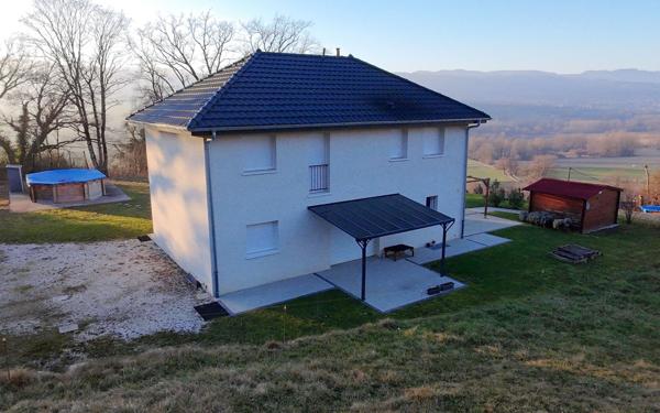 Maison à vendre    5 pièces • 136,28 m2 Aix-les-Bains