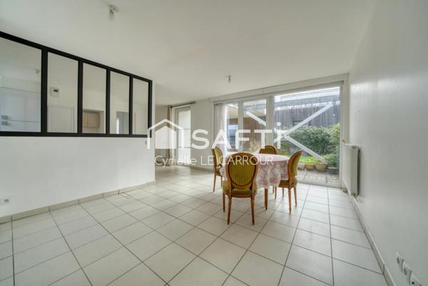 Rez de Jardin à La Rochelle avec parking