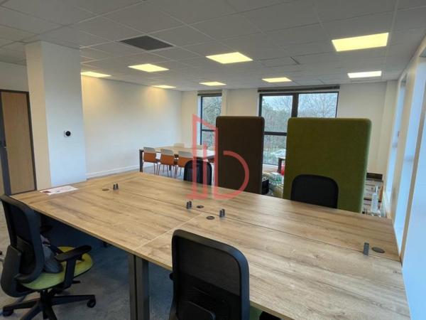 Bureau de 289 m² à vendre à Bordeaux Ouest-Merignac