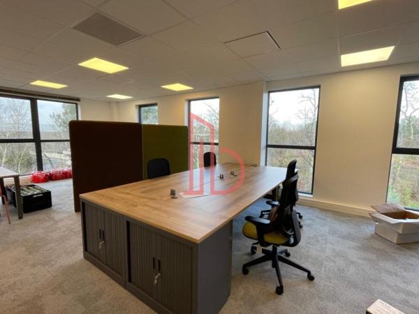 Bureau de 289 m² à vendre à Bordeaux Ouest-Merignac