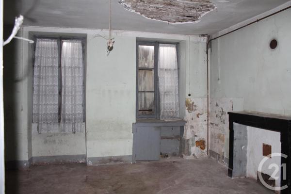 Maison à vendre  9 pièces - 243 m2 SANCOINS - 18