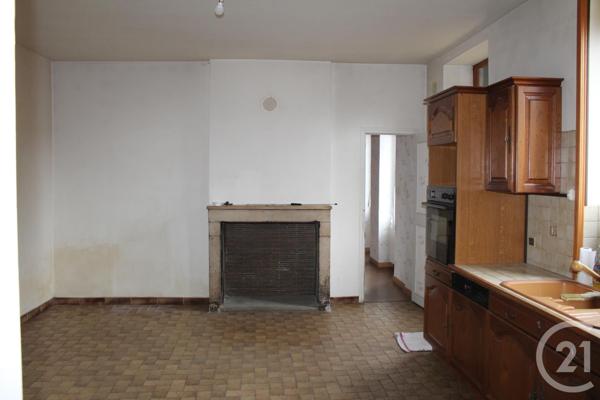 Maison à vendre  9 pièces - 243 m2 SANCOINS - 18