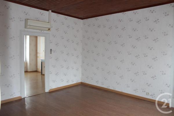 Maison à vendre  9 pièces - 243 m2 SANCOINS - 18