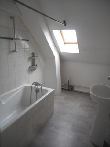 IVRY LA BATAILLE - 47.11 m² en duplex