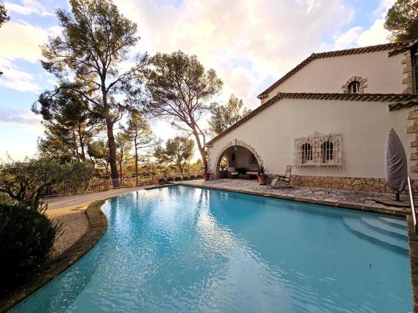 Propriété en viager en nue-propriété sur une seul tête