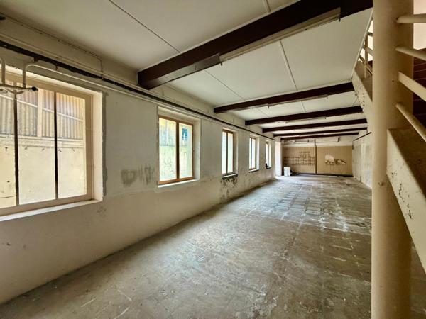 Immeuble - 140 m² Exclusivité efficity