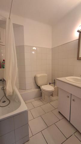 Aix-en-Provence (13100) Grand studio dans le centre ville