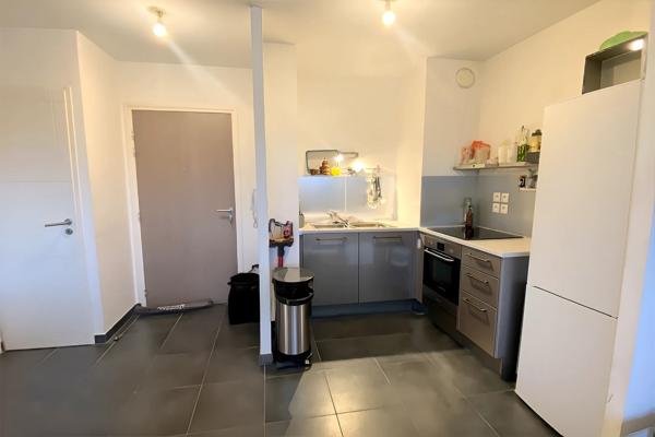 Parking + appartement