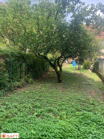 A vendre maison de village mitoyenne en pierres de 98 m2