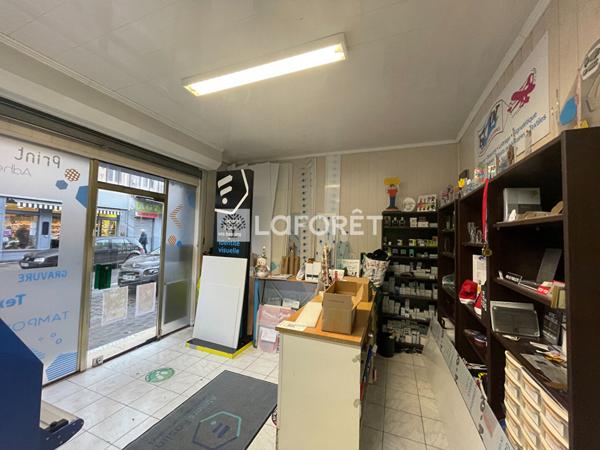 Location local commercial Valenciennes - 123 m² - 1 100 €/mois