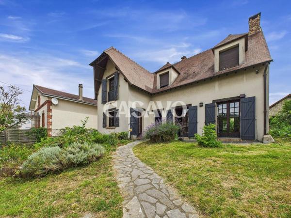 Vente Maison 8 pièces de 200m² - 95100 Argenteuil