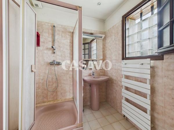 Vente Maison 8 pièces de 200m² - 95100 Argenteuil