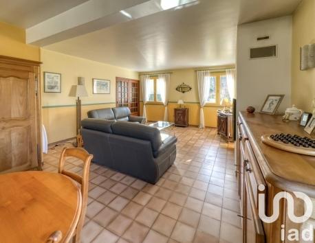 Maison à vendre 7 pièces 164 m² Cuise-la-Motte