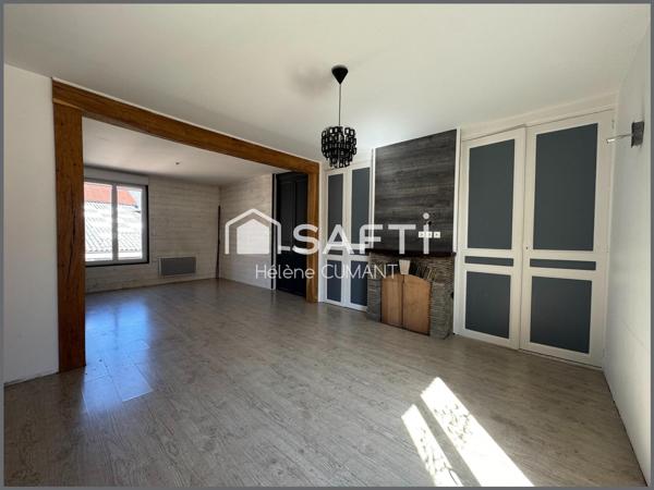 Duplex en plein cœur de Lisieux, au calme absolu à deux pas des commerces et 8 min de la gare à pied.