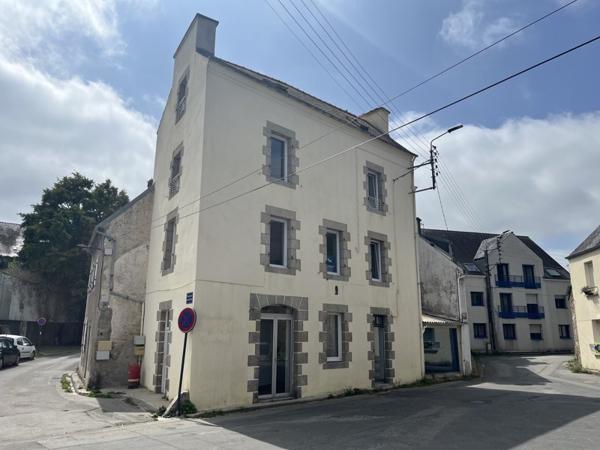 Immeuble à vendre |  Lesneven |  150 m²