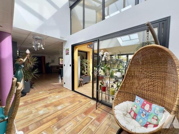 NOUVEAUTÉ - ÉTUDE TRENTE CINQ NOTAIRES / SAINT-ARMEL (35230) - MAISON FAMILIALE AVEC PISCINE CH...