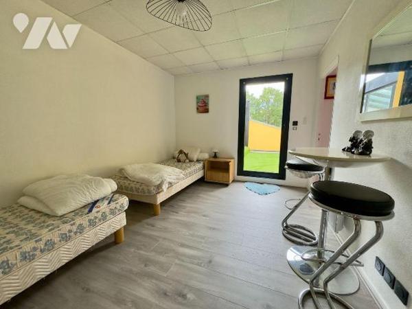 NOUVEAUTÉ - ÉTUDE TRENTE CINQ NOTAIRES / SAINT-ARMEL (35230) - MAISON FAMILIALE AVEC PISCINE CH...