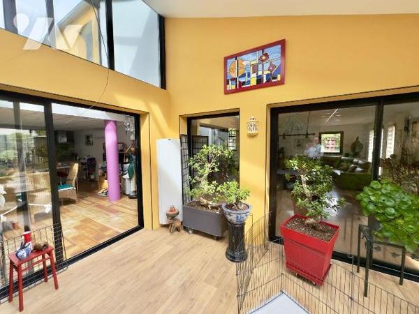 NOUVEAUTÉ - ÉTUDE TRENTE CINQ NOTAIRES / SAINT-ARMEL (35230) - MAISON FAMILIALE AVEC PISCINE CH...