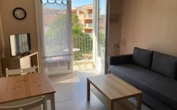 Appartement à louer    1 pièce • 24,49 m2 Carpentras