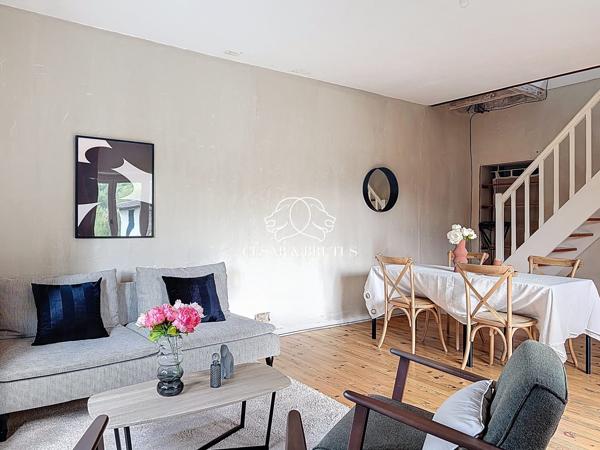 Maison familiale à FLEURIEU SUR SAONE