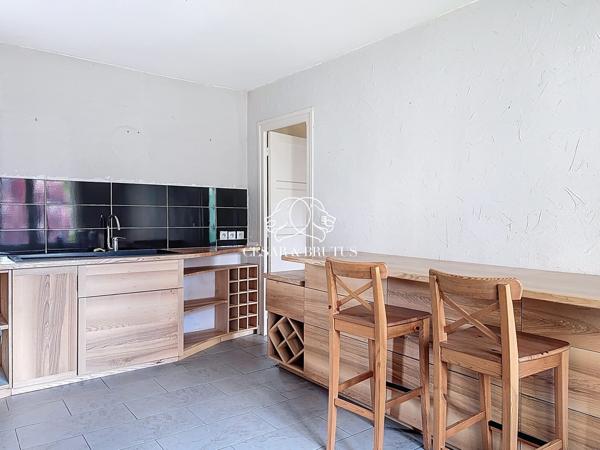 Maison familiale à FLEURIEU SUR SAONE