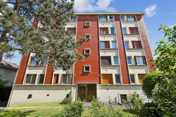 APPARTEMENT - 4 PIECES - NOISY LE SEC - proche du RER E