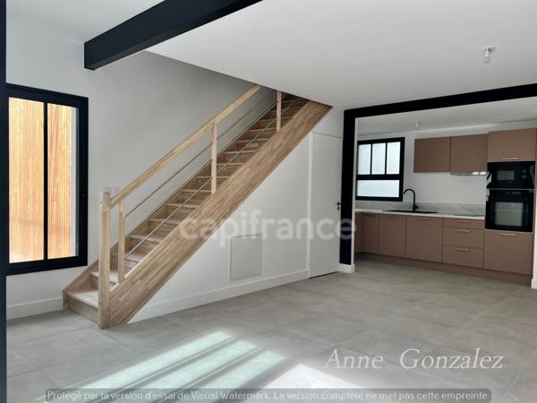 ORLEANS CENTRE, à vendre plateau d'appartement duplex de 122 m2 avec jardin de 97 m2 et place de parking et/ou garage box de 25m2