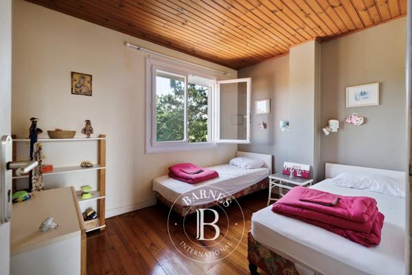 Urrugne, Maison 6 Chambres -  213 m² à vendre