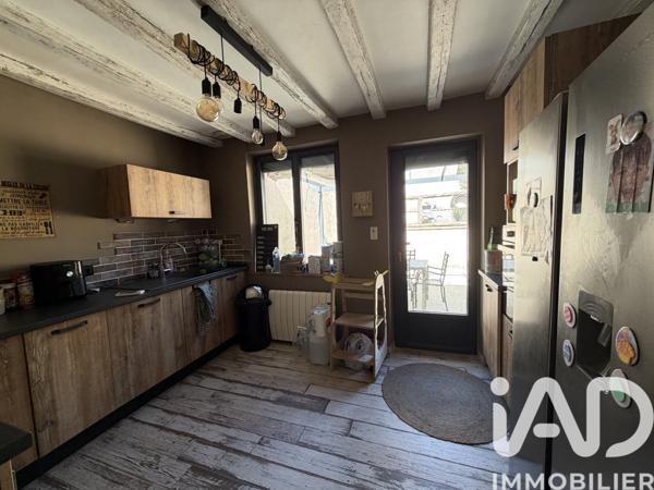 Maison à vendre 8 pièces 130 m² Malicorne-sur-Sarthe