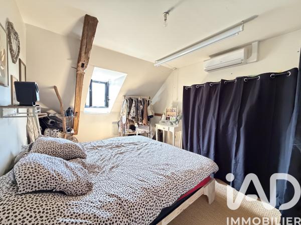 Maison à vendre 8 pièces 130 m² Malicorne-sur-Sarthe