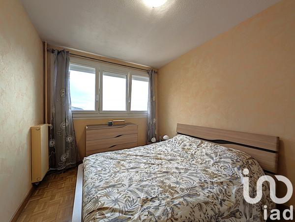 Appartement 3 pièces de 78 m² à Marseille (13010)