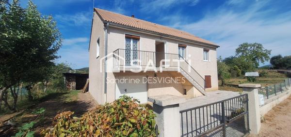 Pavillon 3 chrs, sous-sol et terrain de 1500 m2