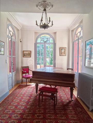 Hotel particulier de 210,85 m²