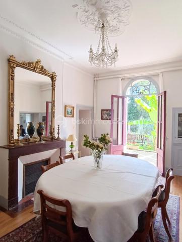 Hotel particulier de 210,85 m²