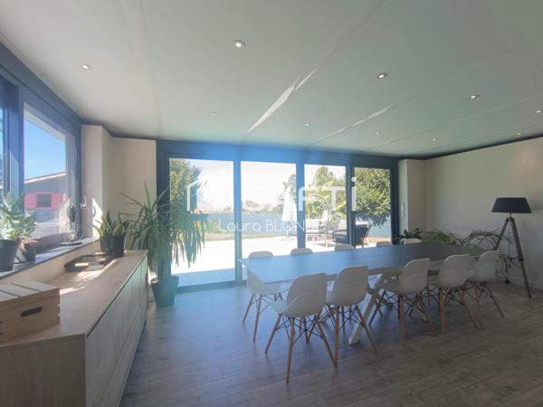 Magnifique villa de 145 m2 avec piscine