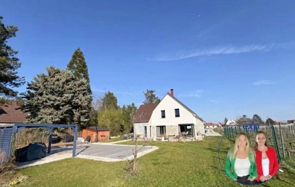Maison contemporaine de 160 m² avec piscine chauffée – Wintzenheim