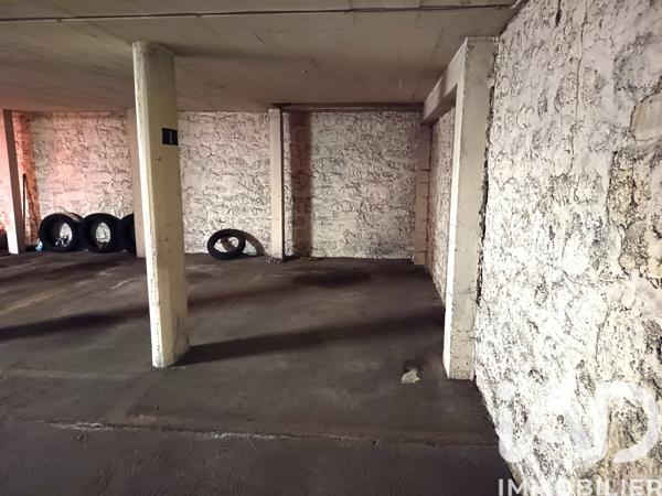 Parking à vendre 12 m² Paris 10