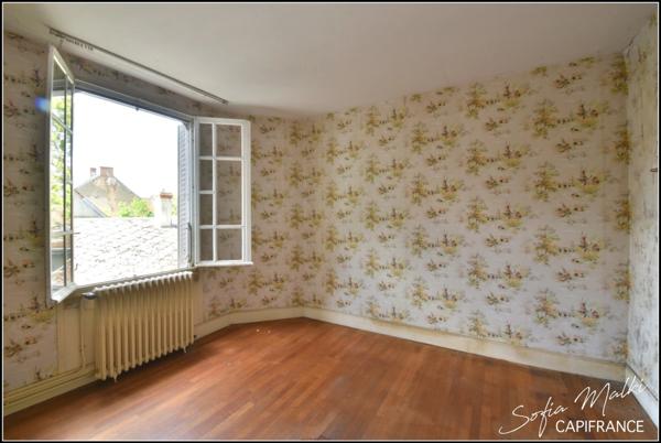 Maison à vendre 8 pièces PREVERANGES (18)