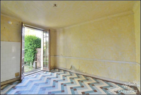 Maison à vendre 8 pièces PREVERANGES (18)