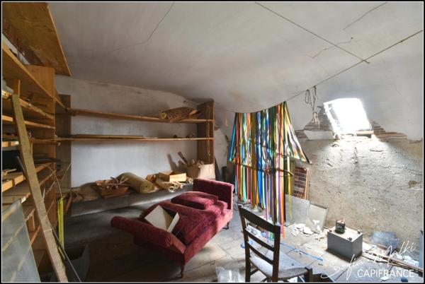 Maison à vendre 8 pièces PREVERANGES (18)