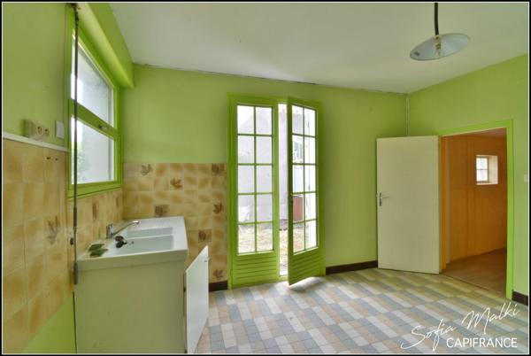 Maison à vendre 8 pièces PREVERANGES (18)