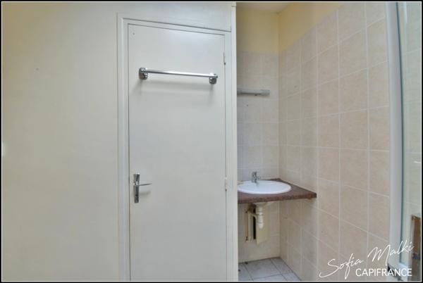 Maison à vendre 8 pièces PREVERANGES (18)