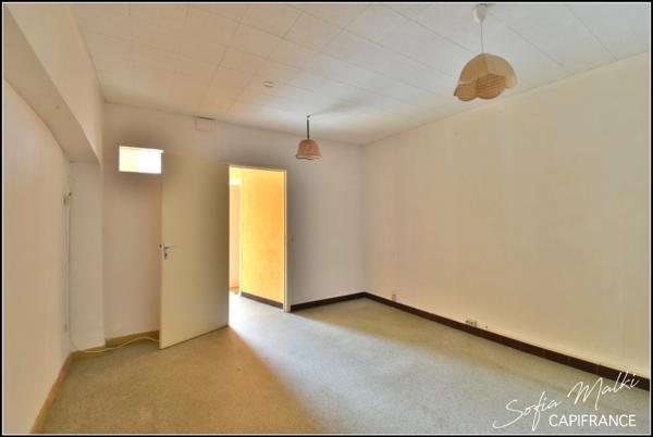 Maison à vendre 8 pièces PREVERANGES (18)