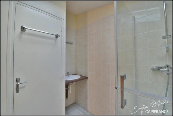 Maison à vendre 8 pièces PREVERANGES (18)